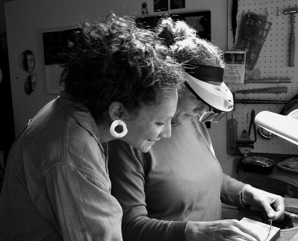 Atelier de bijouterie jonc personnalisable à message - 9 Pensées