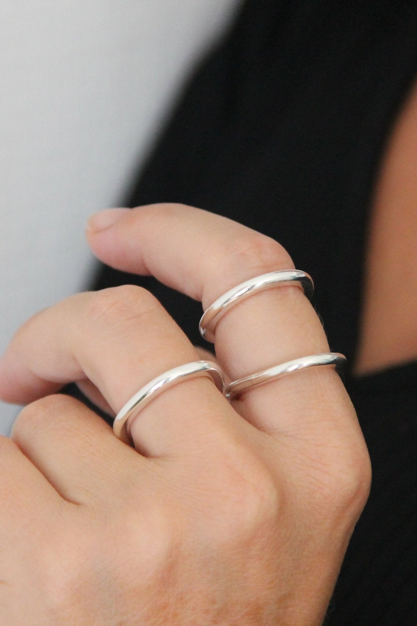 Bague ouverte en argent massif ciselé - Bijou raffiné et élégant – Andréa Chereau Bague ouverte en argent massif ciselé - Bijou raffiné et élégant – Andréa Chereau