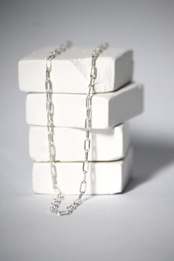 Collier chaîne rectangle argent 925 ras de cou - 9 Pensées