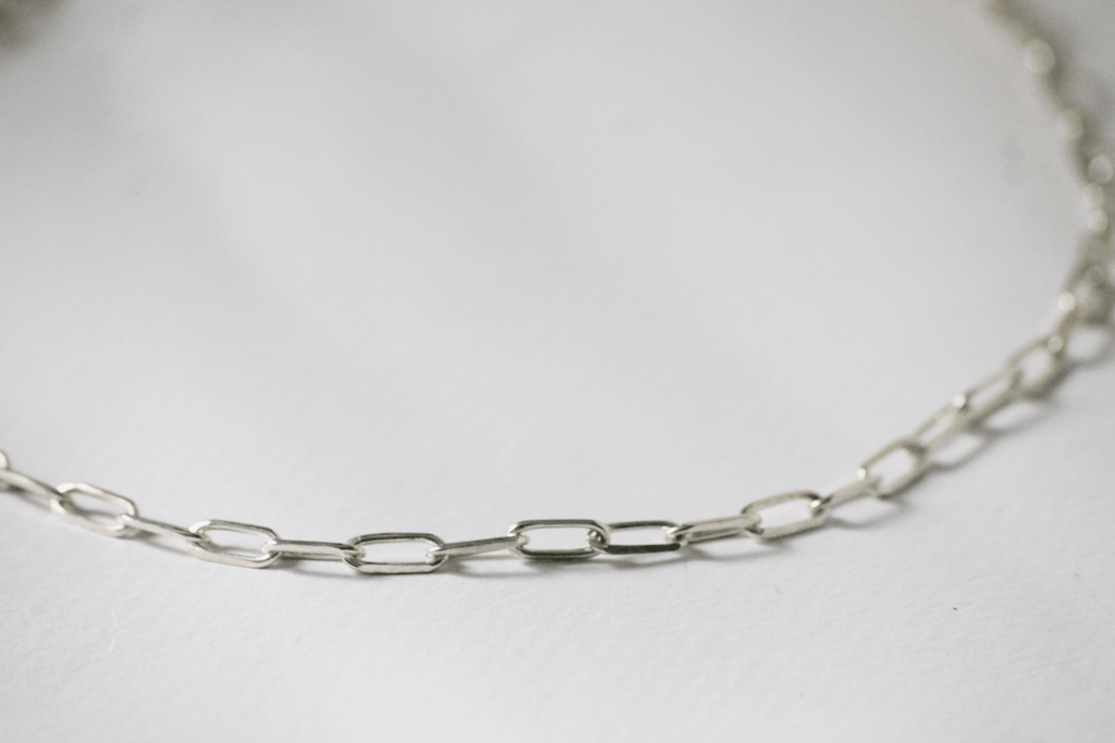 Collier chaîne rectangle argent 925 ras de cou - 9 Pensées